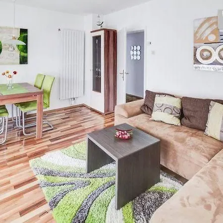 Apartment Fe-wohnung By Interhome